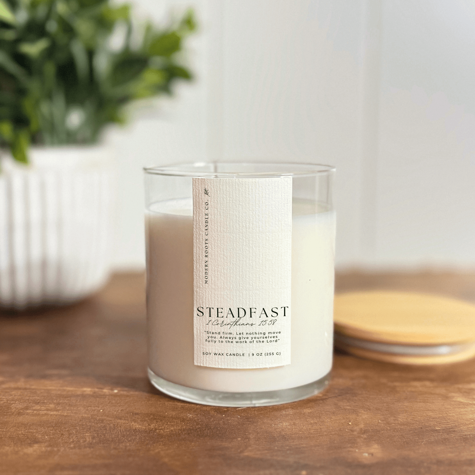 Steadfast | White Oak & Vanilla | 9oz. Clear Jar Soy Candle